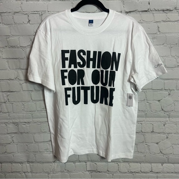 Old Navy Other - Old Navy White Tee with Bold Black Text